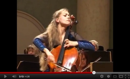 Christine Rauh spielt Dvoraks h-Moll Cellokonzert